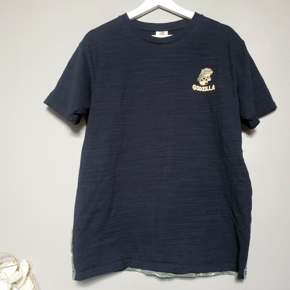 Godzilla T-Shirt Size XL Toho Limited Edition Japanese Traditional Ukiyoe Black